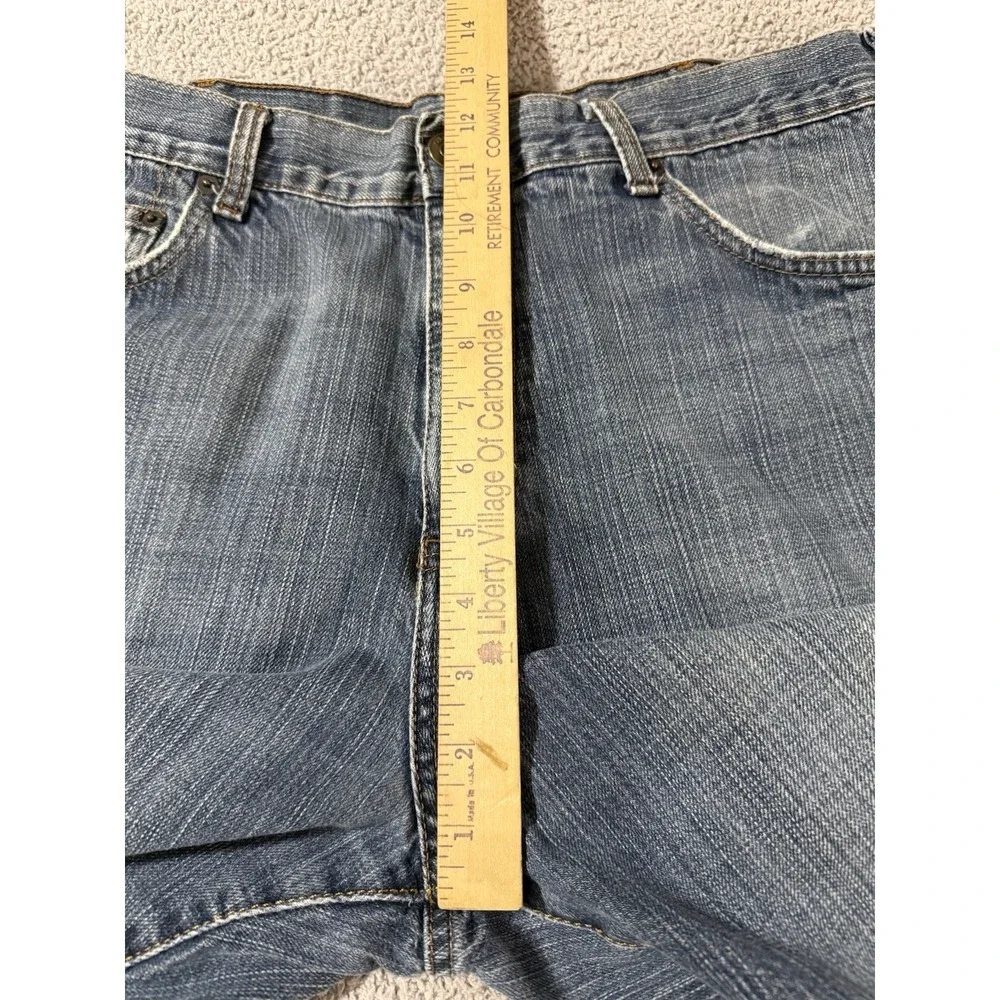 Calvin Klein closure logo mid